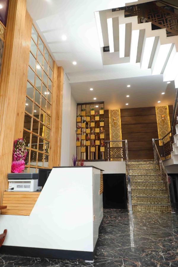 Hotel Soluxe Yamunānagar Exterior foto